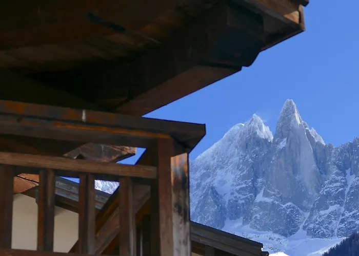 Les 3 Cimes Blanches Chalet *