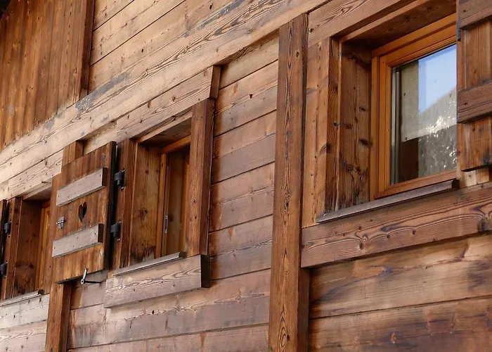 Les 3 Cimes Blanches Chalet *