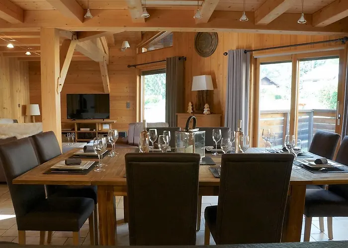 Les 3 Cimes Blanches Chalet *